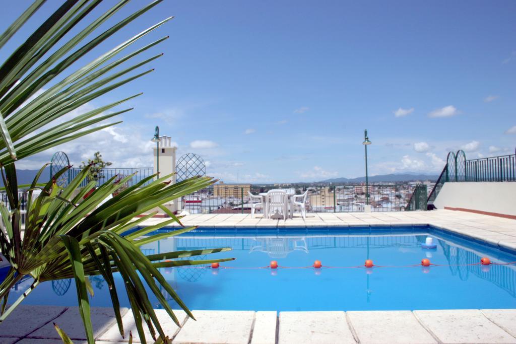 Provincial Plaza Hotel Салта Екстериор снимка