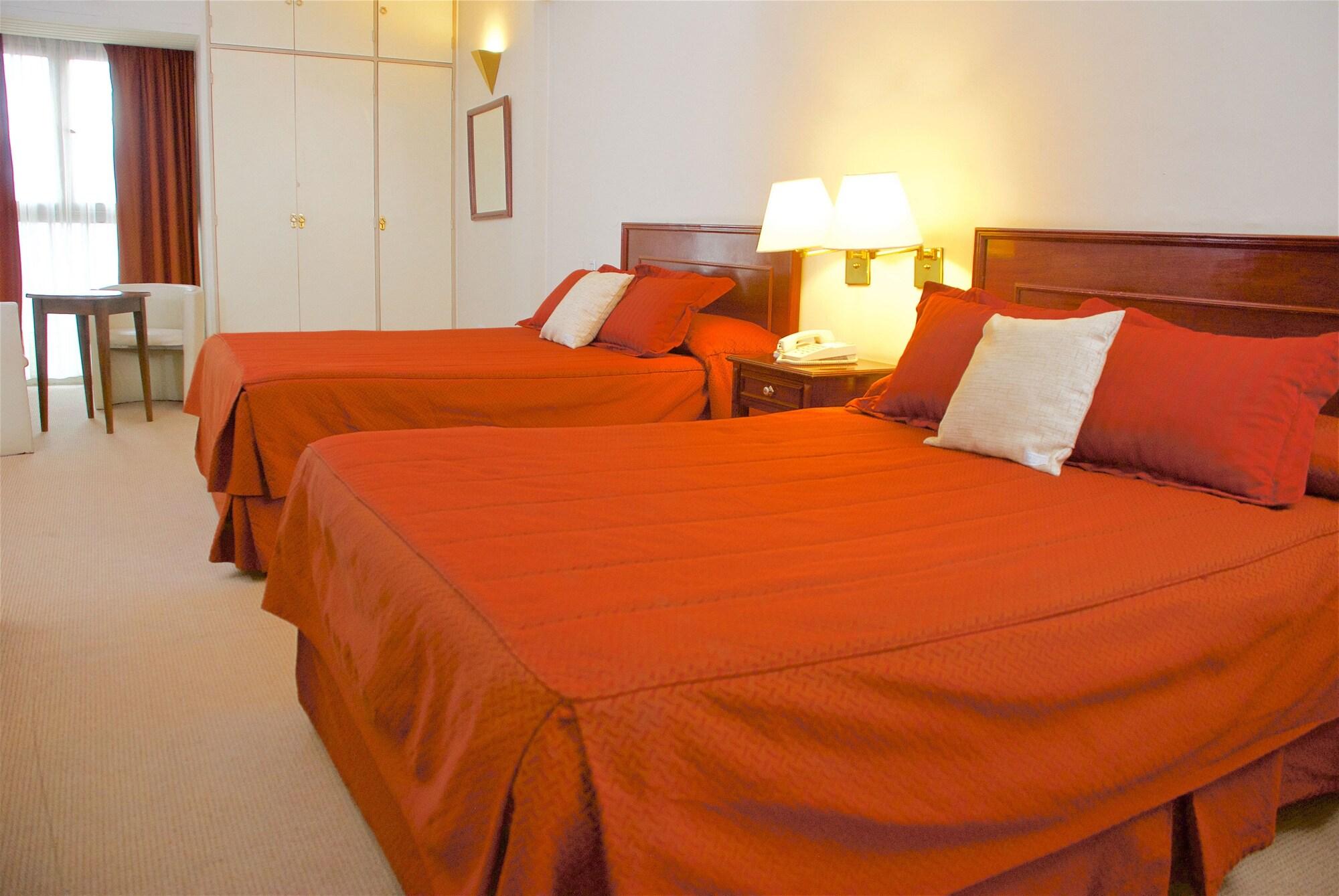 Provincial Plaza Hotel Салта Екстериор снимка