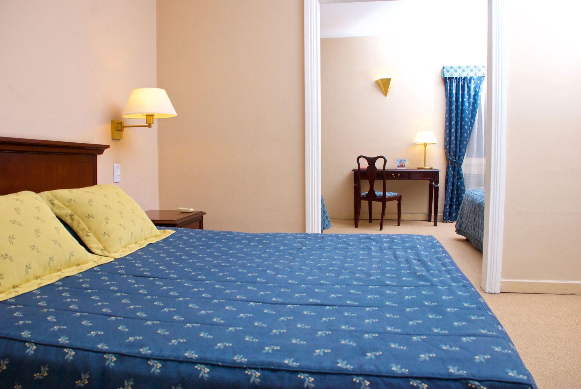 Provincial Plaza Hotel Салта Екстериор снимка