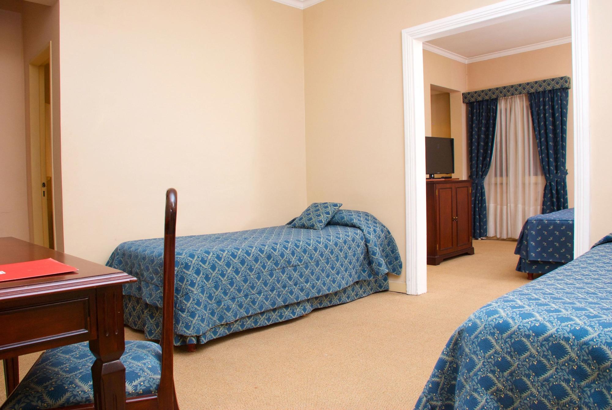Provincial Plaza Hotel Салта Екстериор снимка