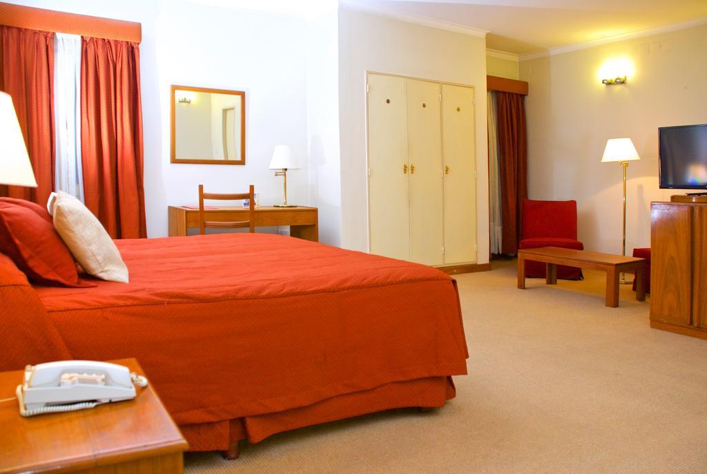 Provincial Plaza Hotel Салта Екстериор снимка