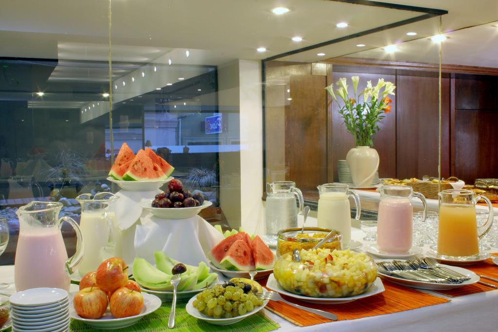 Provincial Plaza Hotel Салта Екстериор снимка