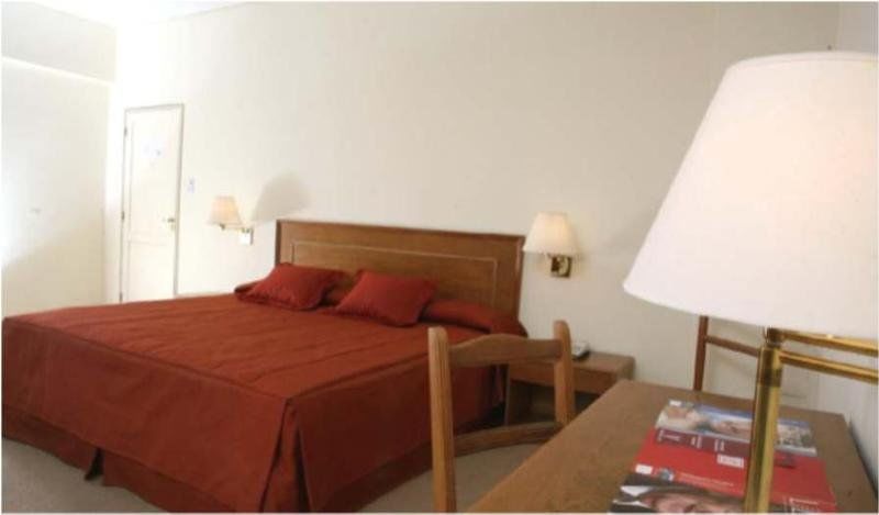 Provincial Plaza Hotel Салта Екстериор снимка